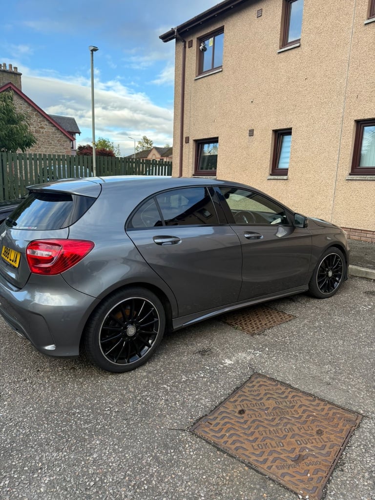 Mercedes-Benz, A CLASS, Hatchback, 2015, Manual, 2143 (cc), 5 doors