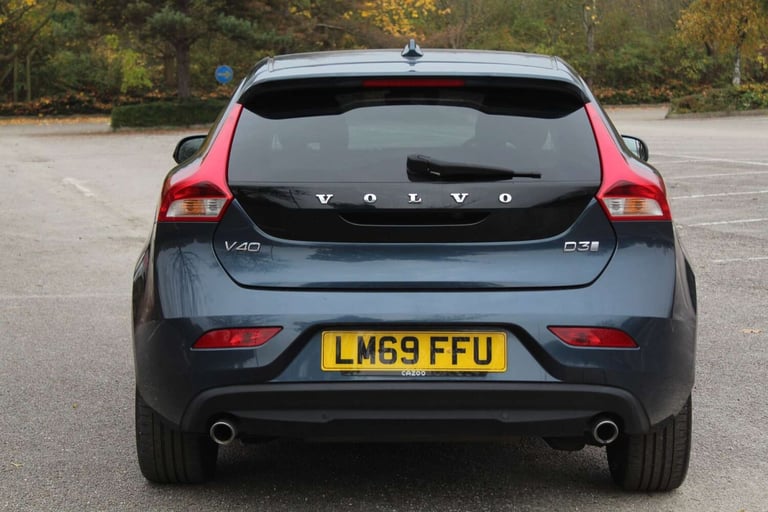 2019 Volvo V40 D3 [4 Cyl 152] Inscription Edition 5dr Geartronic HATCHBACK DIESEL Automatic