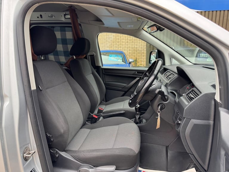 2017 Volkswagen Caddy 2.0 TDI C20 BlueMotion Tech Highline SWB Euro 6 (s/s) 5dr PANEL VAN Diesel ...