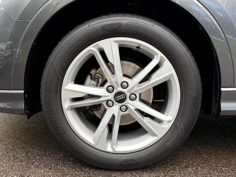  Audi Q3 1.5 TFSI CoD 35 S line SUV 5dr Petrol S Tronic Euro 6 (s/s) (150 ps) Petrol Automatic