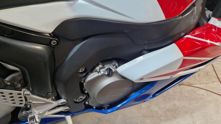 2004 04 HONDA CBR 1000 RR-4 CBR1000RR FIREBLADE CBR1000 SUPERBIKE SPORTS - 14k