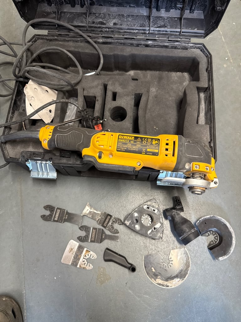 Dewalt DWE315 oscillating multi tool