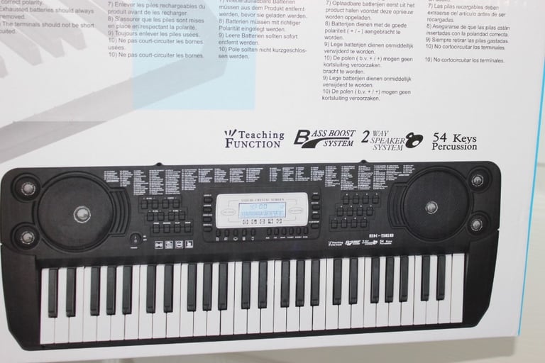 54 keys ELECTRONIC KEYBOARD, mint condition, used only few times