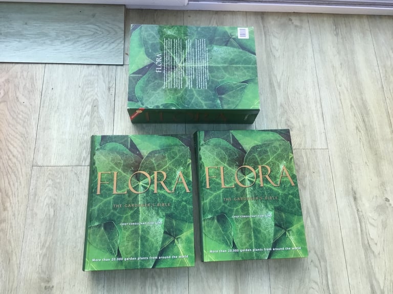 Flora plant excyclopedia two books in storage sleeve