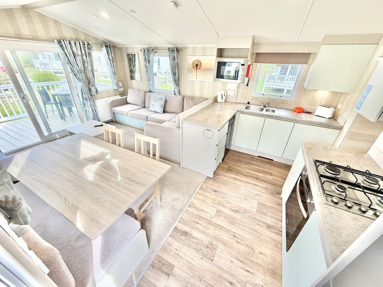 Huge 3 bed static caravan 8 berth clacton essex suffolk Orchards Beach london