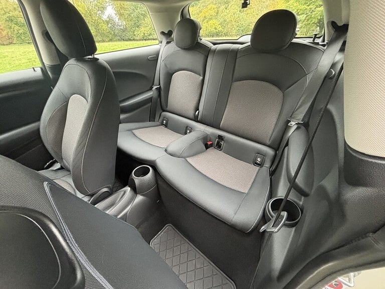  MINI One One Hatchback Petrol Automatic