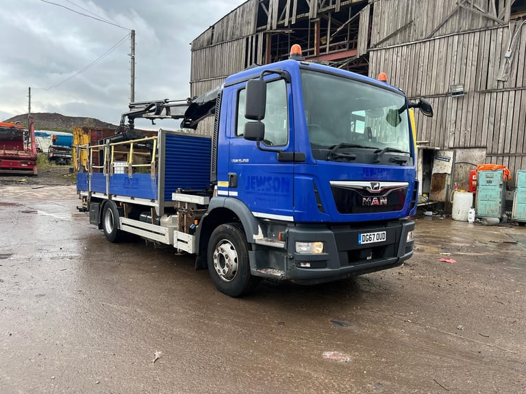 MAN/ ERF TG-M 15.250 15 TONNE DROPSIDE FRONT MOUNTED HMF CRANE 