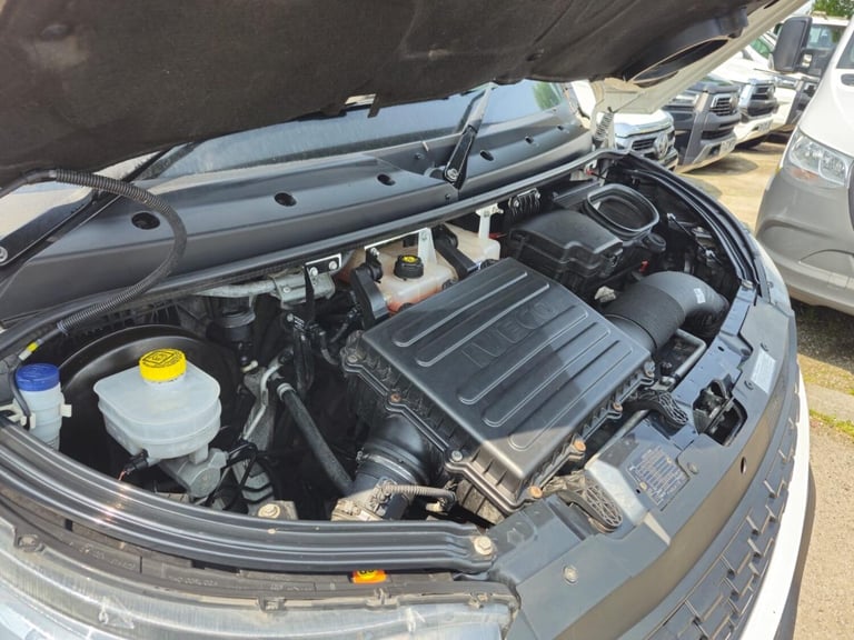 IVECO DAILY LUTON TAIL LIFT 2.3 D HPI 14V 35S 3000 2021