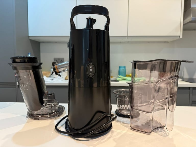 Fridja f1900 Cold Press Juicer, 240W Masticating Slow Juicer