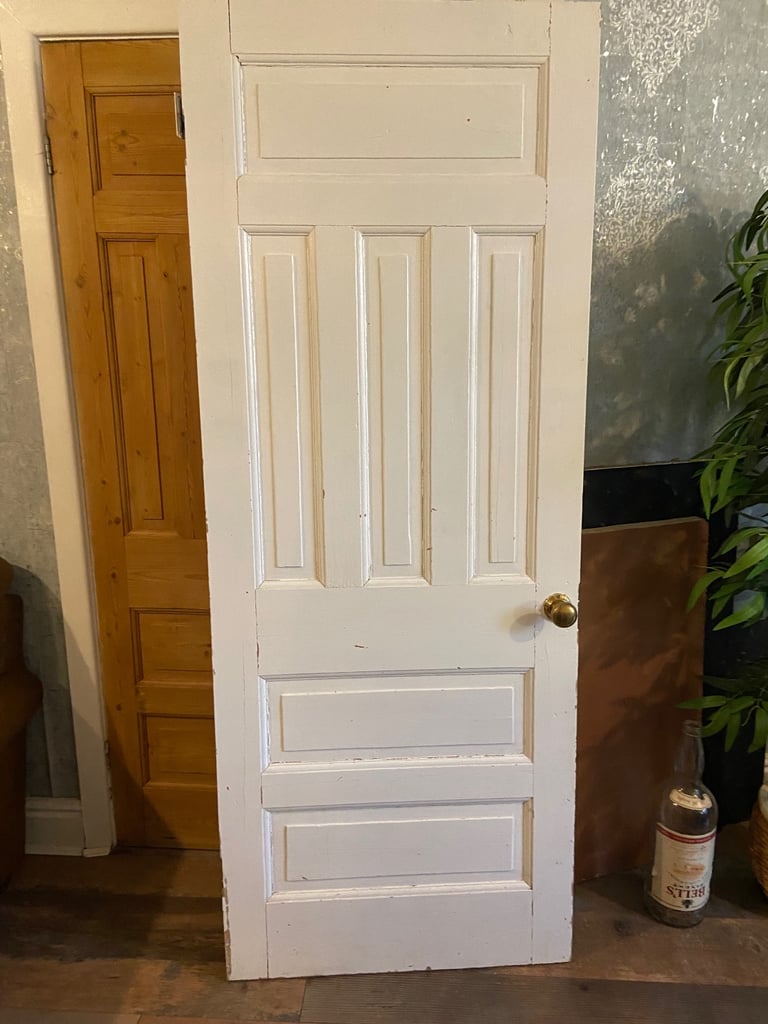Wooden interior door 