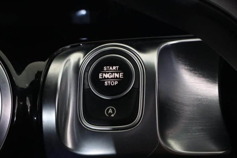 2020 Mercedes-Benz GLB 2.0 GLB220d AMG Line (Premium) 8G-DCT 4MATIC Euro 6 (s/s) 5dr ESTATE Diese...