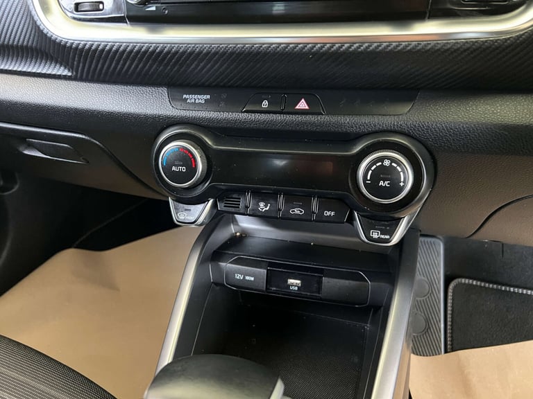 2022 Kia Stonic 1.0T GDi 48V GT-Line 5dr DCT HATCHBACK PETROL Automatic