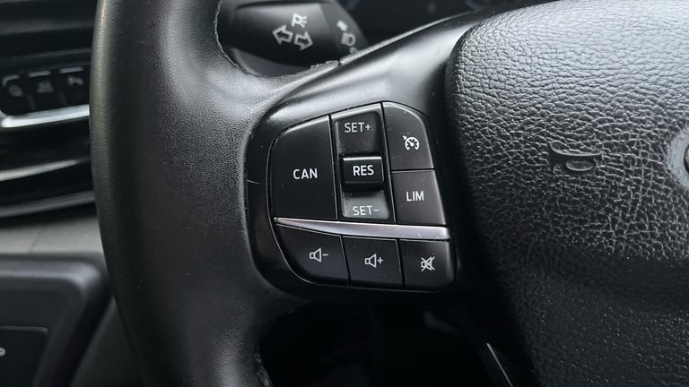 2022 Ford Tourneo Custom Transit Custom Tourneo L2 Diesel Fwd 2.0 EcoBlue 130ps L/R 8 Seater Tita...