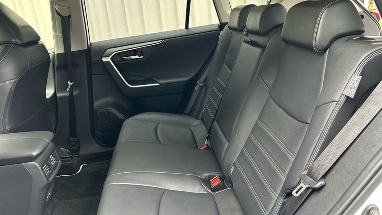  Toyota RAV4 2.5 VVT-h GPF Excel SUV 5dr Petrol Hybrid CVT 4WD Euro 6 (s/s) (222 ps) Petrol/Elect...