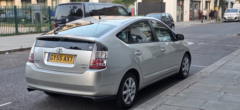 2005 Toyota Prius 1.5 T Spirit CVT 5dr HATCHBACK Petrol/Electric Hybrid Automatic