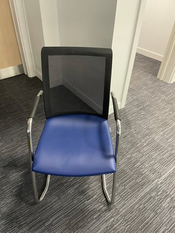 Wipeable discount reception chairs