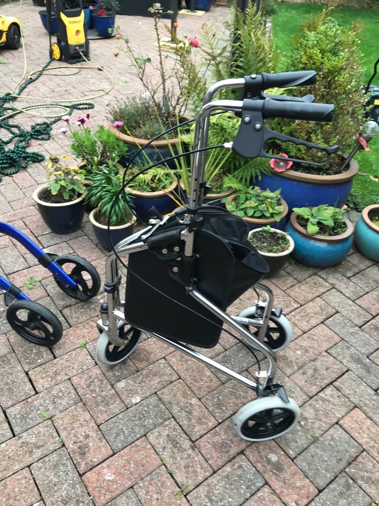 Chrome 3 wheeled walking aid with storage 