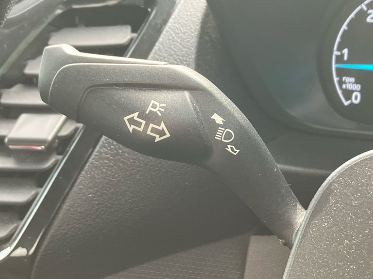 2022 Ford Transit Connect 1.5 EcoBlue 120ps Limited Van Van DIESEL Manual