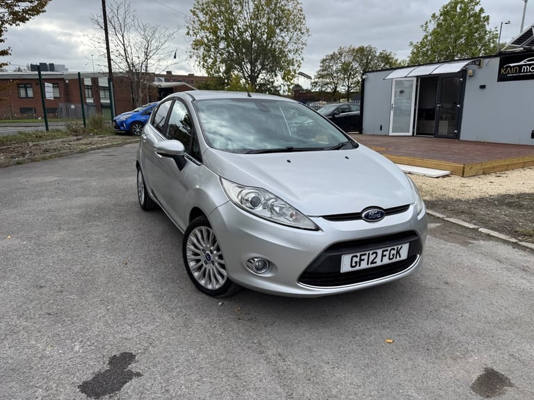 2012 Ford Fiesta 1.4 Titanium 5dr Auto HATCHBACK Petrol Automatic