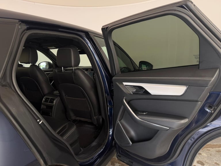 2022 Jaguar F-Pace 2.0 P250i R-Dynamic S Auto AWD Euro 6 (s/s) 5dr ESTATE Petrol Automatic