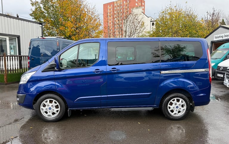2014 Ford Tourneo Custom 2.2 300 TDCi Limited Minibus Double Cab 5dr Diesel Manual L1 Euro 5 (s/s...