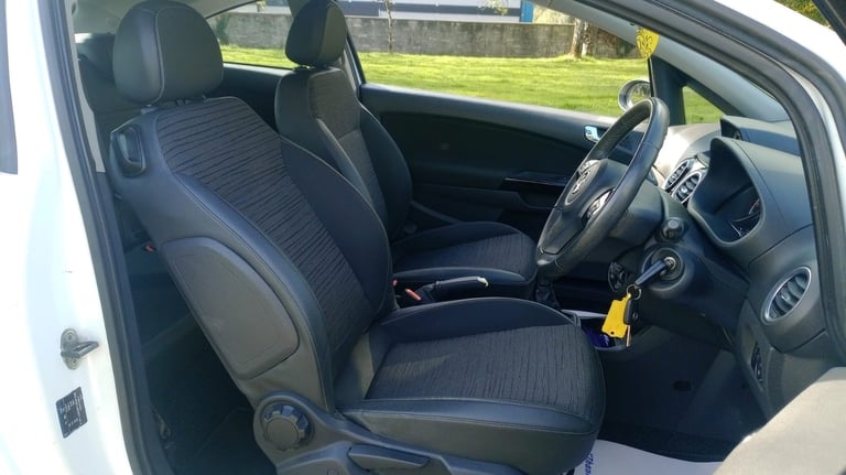 2014 Vauxhall Corsa 1.2 Excite 3dr [AC] *1 OWNER* 12 MTH MOT* ONLY 48000 MILES HATCHBACK Petrol M...