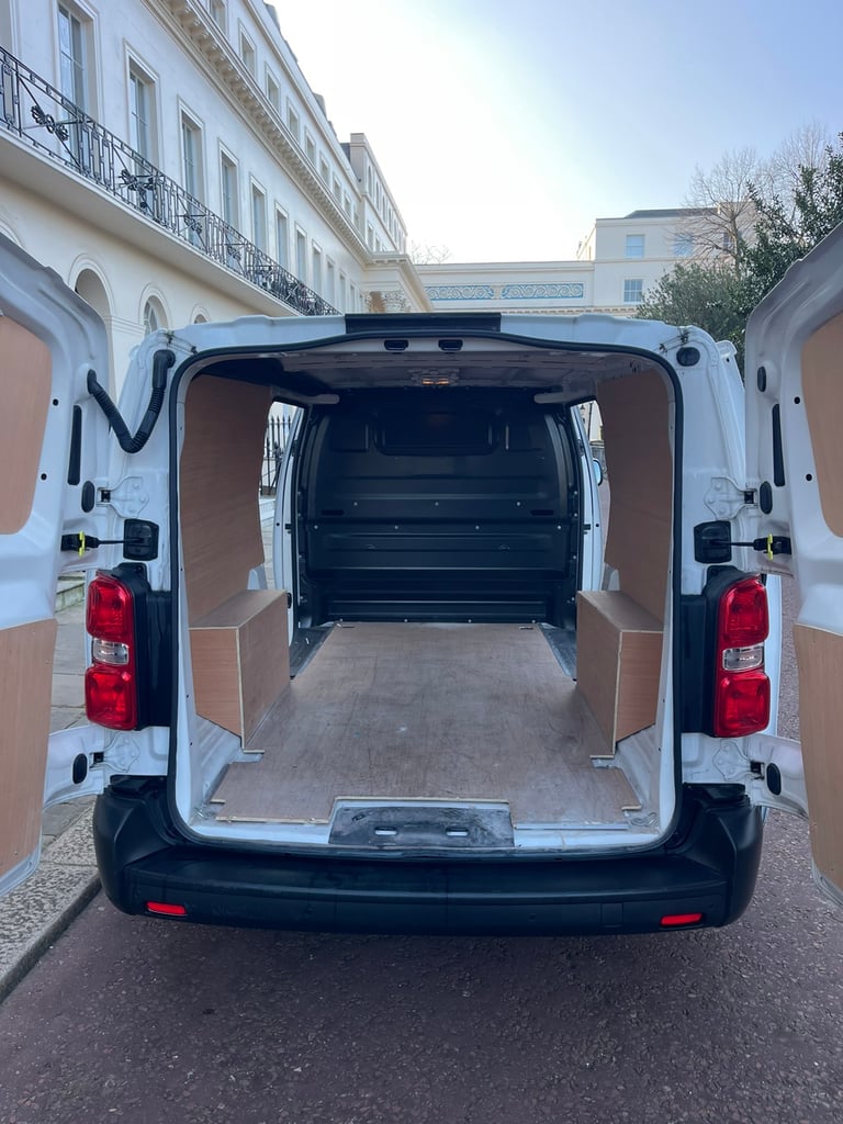 Man & Van Removal Services 🚐📦 London Fixed Rates No Hidden Cost