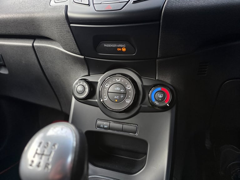 2017 Ford Fiesta 1.0 EcoBoost 140 ST-Line Black 3dr HATCHBACK Petrol Manual