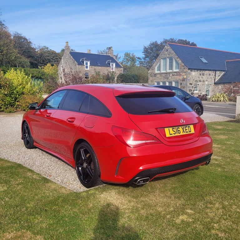 Mercedes CLA220D AMG Sport shooting brake