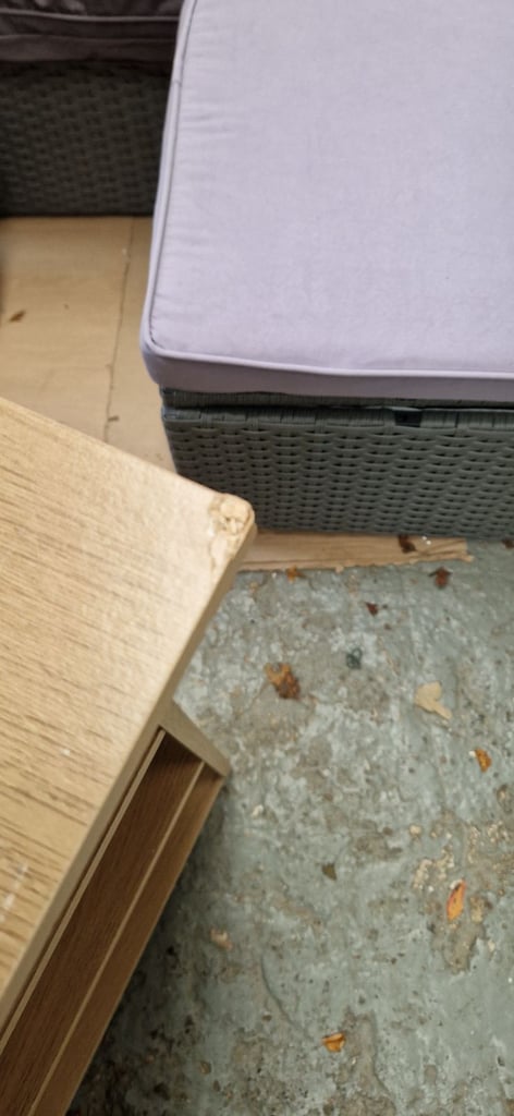  Argos home malibu 3 drawer office desk only - oak effect - Assembled - Slight marks to top