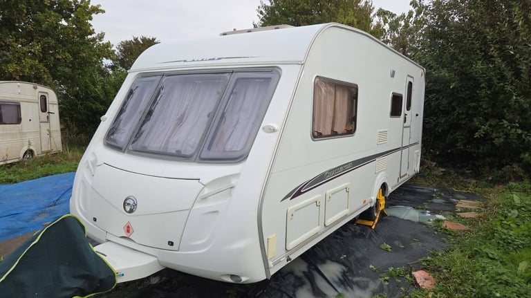 2006 Swift Challenger 520 4 Berth Touring Caravan 