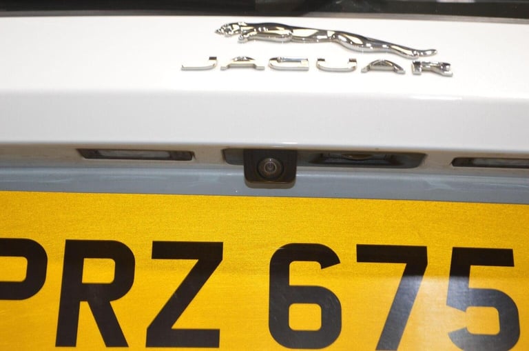 JAGUAR F-PACE 2.0 D180 Chequered Flag Auto AWD Euro 6 (s/s) 5dr 2019