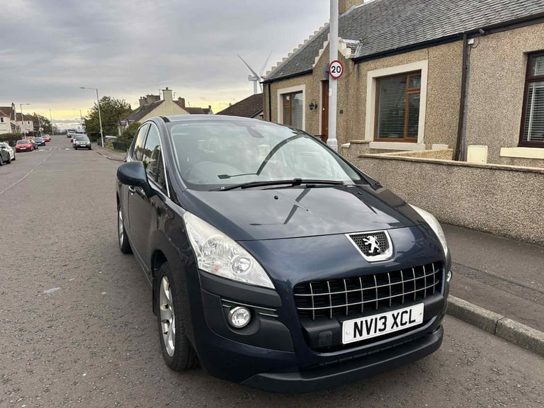 Peugeot, 3008, Hatchback, 2013, Semi-Auto, 1560 (cc), 5 doors