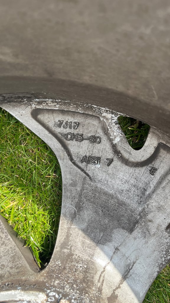 Citroen C4 ( MkII) alloy wheel and tyre 