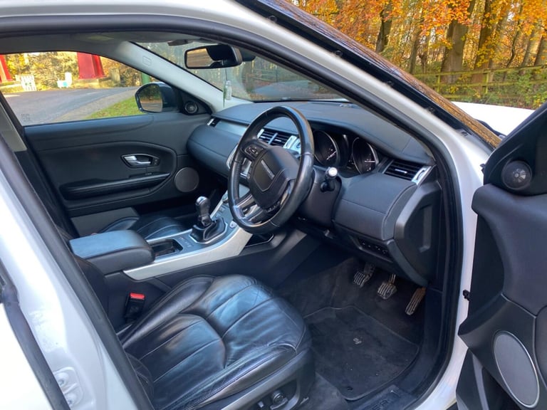 LAND ROVER RANGE ROVER EVOQUE 2.0 TD4 SE 2017