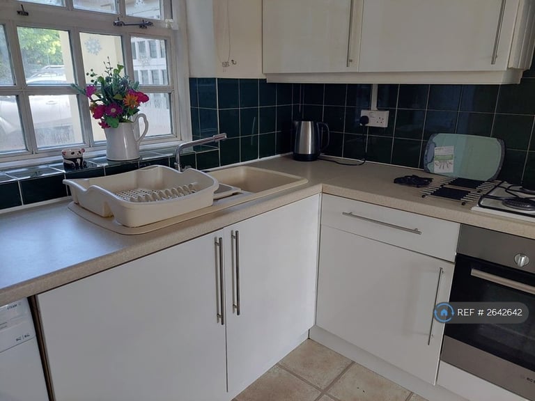 1 bedroom in Neptune Court, Colchester, CO1 (#2642642)