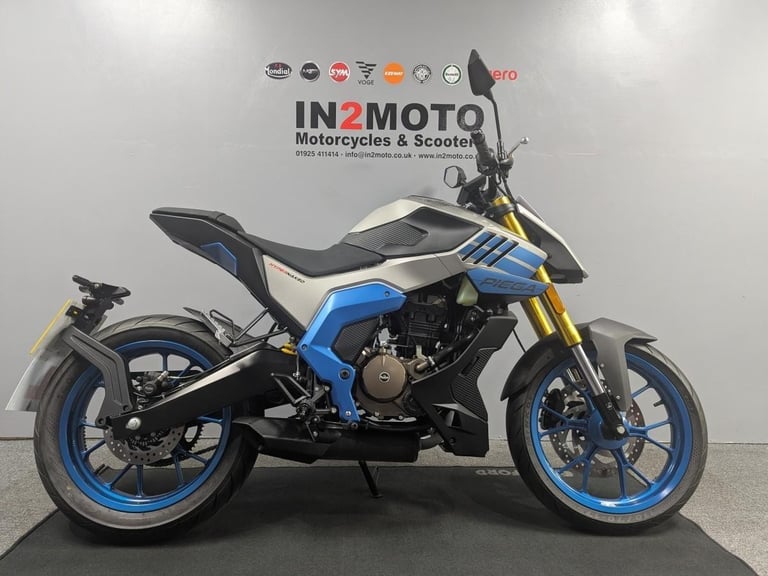 image for 2024 (74) Mondial Piega 125 in Factory Blue