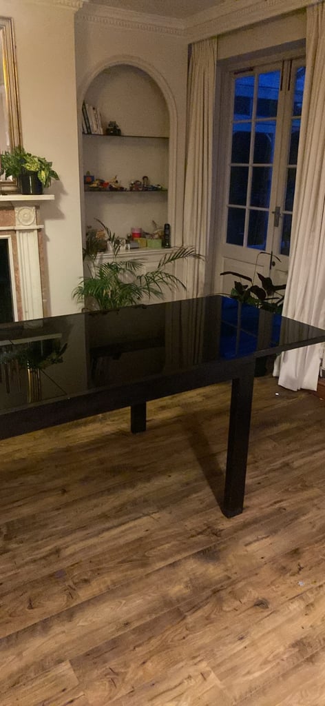 ✨ Elegant extending table 