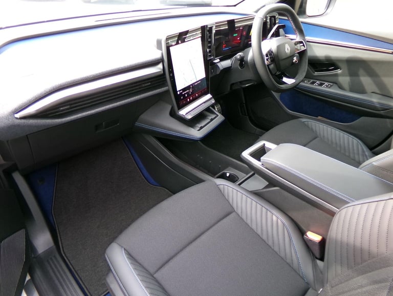 2025 Renault Scenic E-Tech techno esprit Alpine 220 hp long range my26 ESTATE Electric Automatic