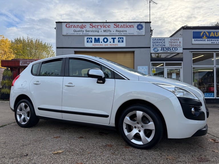 2013 Peugeot 3008 1.6 HDi 115 Active II 5dr HATCHBACK Diesel Manual