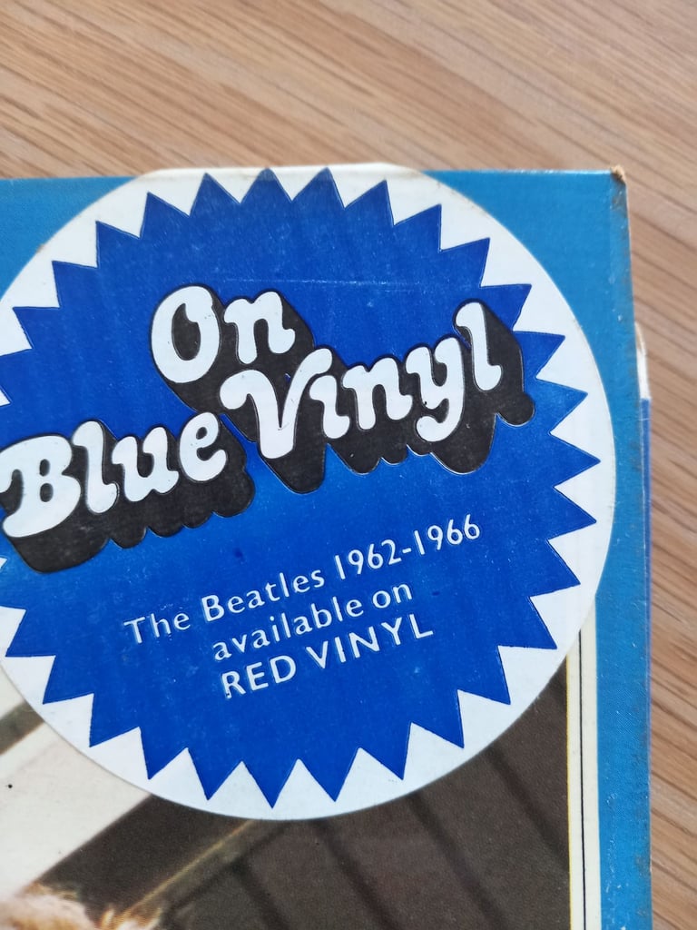 Beatles 1967-1970 double vinyl album on BLUE VINYL 