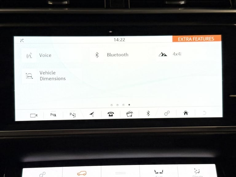 2018 Land Rover Range Rover Velar 2.0 D240 R-Dynamic HSE SUV 5dr Diesel Auto 4WD Euro 6 (s/s) (24...