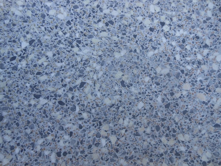 Worktop with cut out for s/s sink 