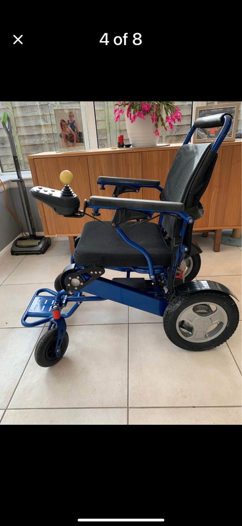 POWER CHAIR