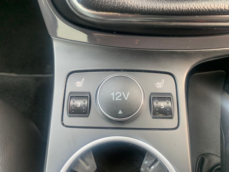 FORD KUGA  1.6t  ECOBOOST  TITANIUM X  IN VGC  NEW SERVICE NEW MOT WARRANTY GIVEN