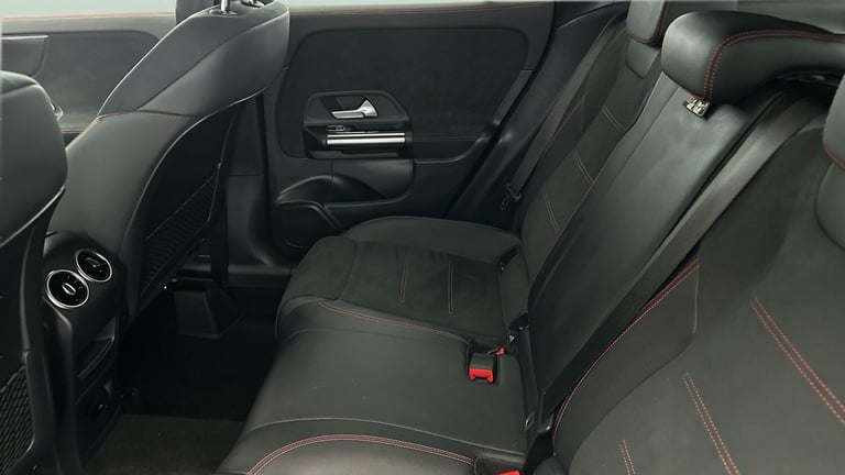 2022 Mercedes-Benz GLA GLA 200d AMG Line Executive 5dr Auto HATCHBACK DIESEL Automatic