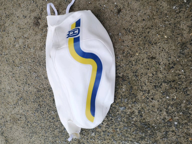 1983 husqvarna steel petrol tank cover