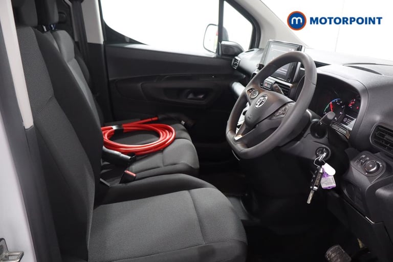 2024 Vauxhall Combo 2300 100kW Prime 50kWh H1 Van Auto Panel Van Electric Automatic