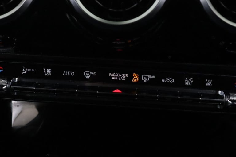 2021 Mercedes-Benz A-Class 1.3 A250e 15.6kWh AMG Line 8G-DCT Euro 6 (s/s) 5dr HATCHBACK Petrol/El...
