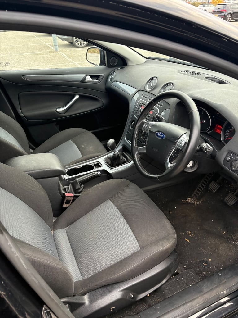 Ford, MONDEO, Estate, 2014, Manual, 1560 (cc), 5 doors